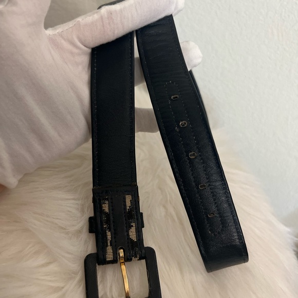 🎉PRICE DROP!!🎉 Authentic Christian Dior vintage belt - Picture 5 of 13